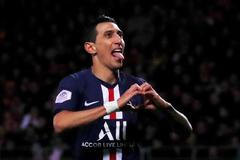 Ángel di Maria z Paris St. Germain slaví gól v zápase na hřišti Brestu