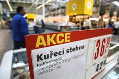 Představení nového konceptu prodejny MAKRO Stodůlky - MAKRO inspirace; plus ilustrační foto nákupy, zboží, ceny, slevy