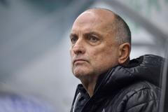 33. kolo hokejové extraligy 2019/20, Mladá Boleslav - Litvínov: Trenér Litvínova Vladimír Kýhos