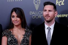Antonella Roccuzzová a Lionel Messi