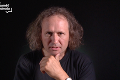 Seriál: S komunistickými strukturami jsme se doteď nevyrovnali, kritizuje disident Petr Placák