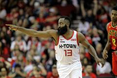 NBA 2019/2020, James Harden v dresu Houstonu.