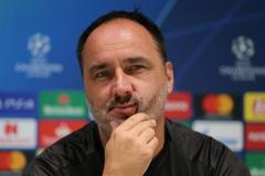 Tisková konference před zápasem Slavie v Miláně