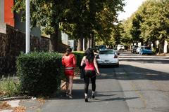 Fronty na prostitutky v Dubí zmizely. Německá auta už nevozí jen klienty, ale i pomoc