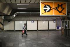 Ilustrační foto, zima, doprava, metro, oprava, mimo provoz, Karlovo náměstí