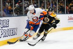 NHL: Boston Bruins vs New York Islanders