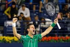 Novak Djokovič v semifinále turnaje v Dubaji