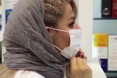 Ilustrační záběry z míst, kde mají lidé obavy z šíření nového typu koronaviru