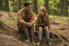 Nejroztomilejší Hitler v dějinách filmu. Komedie Králíček Jojo by mohl být megahit