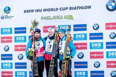 biatlon, SP 2019/2020, Pokljuka, vytrvalostní závod, zleva Martin Fourcade, Johannes Thingnes Bö, Fabien Claude