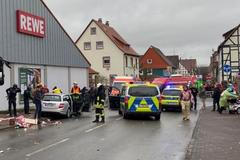 Nehoda u městečka Volkmarsen v Německu.