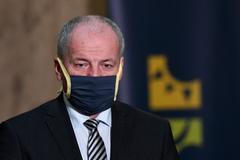 Nová opatření: Zmrazení kultury a sportu, restaurace do 20 hodin i omezení výuky