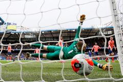 Premier League - Chelsea v Everton