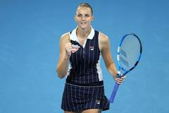 Karolína Plíšková vítězí v Brisbane 2020 nad Naomi Ósakaovou