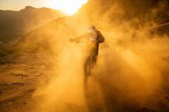 Extrémní sporty na fotkách: To nejlepší z uplynulého roku od fotografů Red Bullu