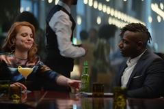 Ženám koktejly, mužům pivo. Kampaň Heinekenu je přehlídkou genderových trapasů