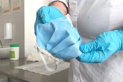 Roušky s nanovlákny pro vinohradskou nemocnici