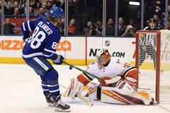 NHL: Calgary Flames at Toronto Maple Leafs