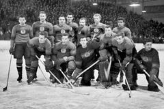 Hokejový tým Rudá hvězda Brno v roce 1955