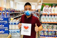 Vietnamci pomáhají