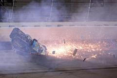 Havárie Ryana Newmana v posledním kole závodu NASCAR Daytona 500