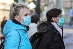 Koronavirus, Coronavirus, COVID-19 - roušky, rouška, respirátor, maska, občan, nákaza, prevence, ilustrační foto