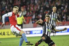 fotbal, Fortuna:Liga 2019/2020, Slavia - České Budějovice, Jakub Hora, Pavel Novák