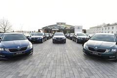 Škoda Octavia, vůz, auto, automobil, policejní, pro policii, předání