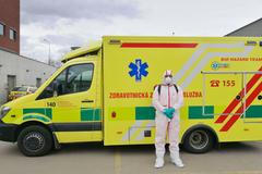 sanitka, koronavirus, testování, zdravotník, zdravotnictví, Brno