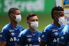 Campeonato Gaucho - Gremio v Sao Luiz