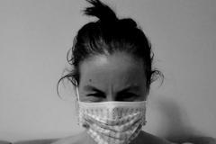 Vrátila se z Itálie, má příznaky: Prý máme volat až v život ohrožujícím stavu, říká žena v karanténě