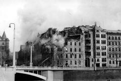 grafika - bombardování Prahy