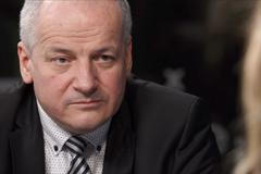 Děti se do školy vrátí v rouškách, říká Prymula. Sledujte speciál DVTV