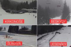 V Jeseníkách se stále lyžuje, v Krkonoších je skvělá viditelnost, hrozí tu ale lavinové nebezpečí