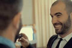 Klip propagující "bonboniéru" s hroznovým vínem.