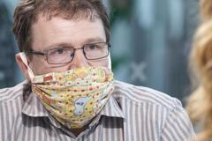 Münich: Návrat školáků je hra ve stylu “zkusíme to a uvidíme”. Vláda neukázala data