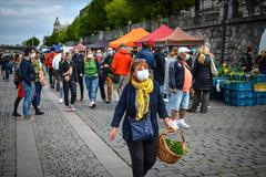 farmářské trhy, náplavka