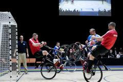 MS v kolové 2019: Souboj v zápase Jiřího Hrdličky a Pavla Loskota proti Rakousku