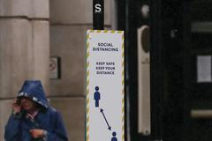 koronavirus covid londýn británie