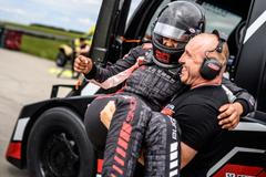 Rychlostní rekord Buggyry, Panenský Týnec 2020 - Aliyyah Kolocová a Martin Koloc