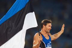 Estonský desetibojař Erki Nool na olympiádě 2000 v Sydney