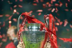 Vladimír Šmicer slaví titul v Lize mistrů (2005)