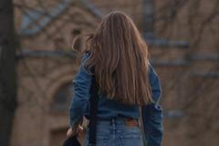 Transgender jeptiška. Krátký film o proměně v ženu má překvapivé vyvrcholení