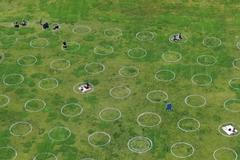 Distanční kruhy v parcích pomáhají s odhadováním správné vzdálenosti