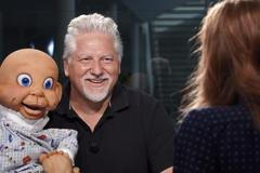 I my podvádíme, přiznává jediný břichomluvec v Česku. Vystupoval i v Moulin Rouge