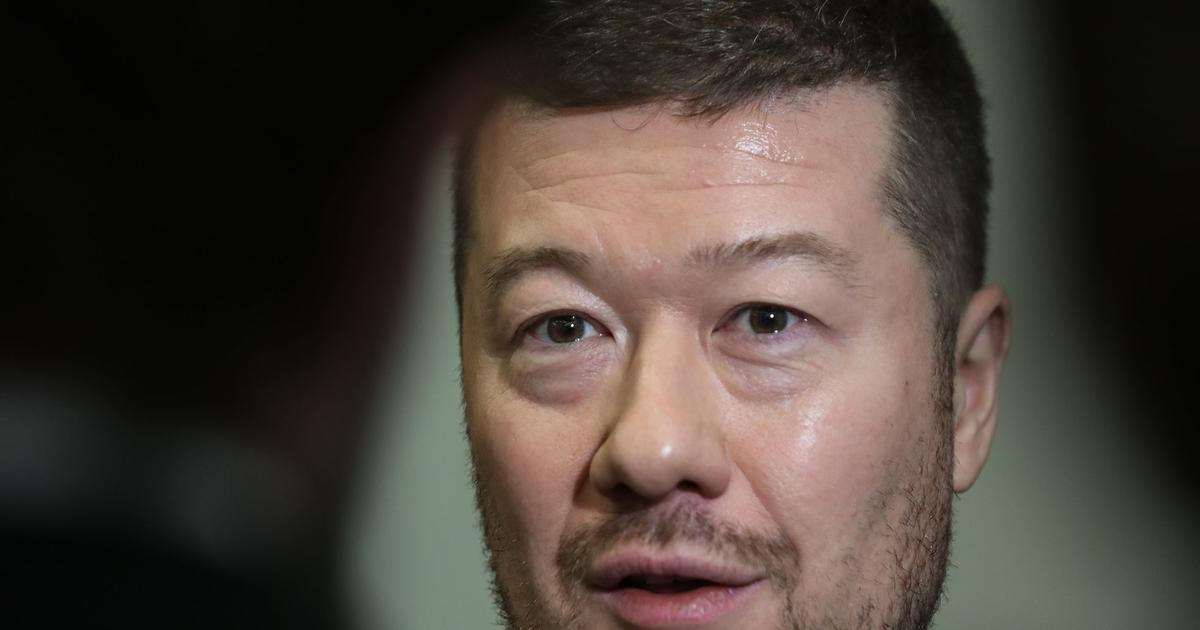 SPD "umlčela" vlastního ministra. Ale novináři dostihli Okamuru na schodišti