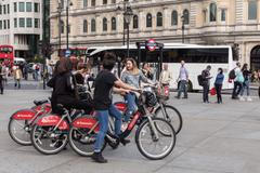 Londýn, cyklistika, sdílená kola, cyklista