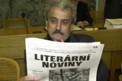 Literární noviny, Pavel Dostál