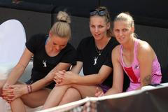 Tereza Martincová, Kristýna Plíšková a Karolína Plíšková na pražské Elite Trophy 2020