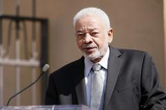 Bill Withers, zpěvák,
